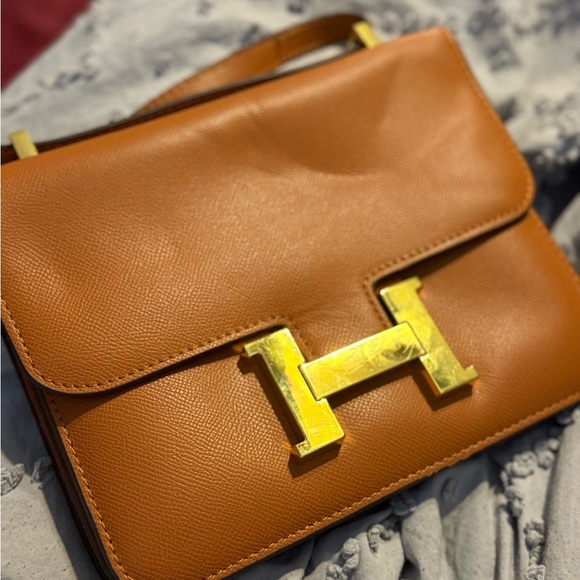 Hermes Tan Leather Cosmetic Bag with Gold Accents - Picture 1 of 5